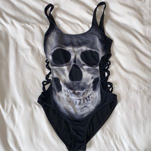 Scull one piece swimsuit swim